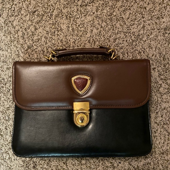 Adriana Vintage Two-Tone Leather Envelope Portfolio Handbag - Picture 2 of 10